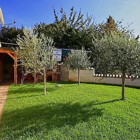 Ferienhaus Haus Katrina Baderna